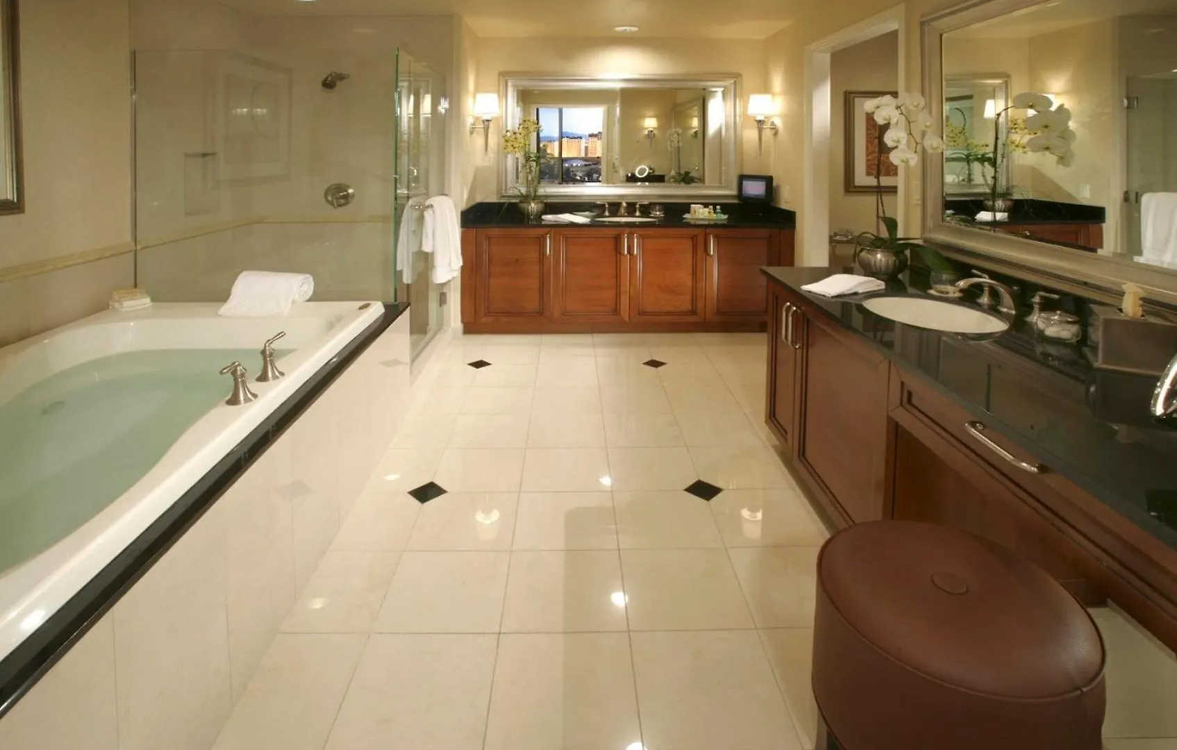 The Signature At Mgm Grand By Suiteness Las Vegas United States